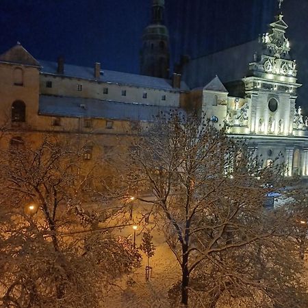 The Heart Of Lviv Appartement Buitenkant foto
