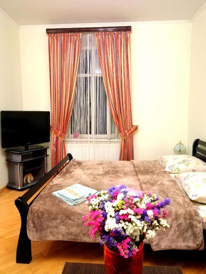 The Heart Of Lviv Appartement Buitenkant foto