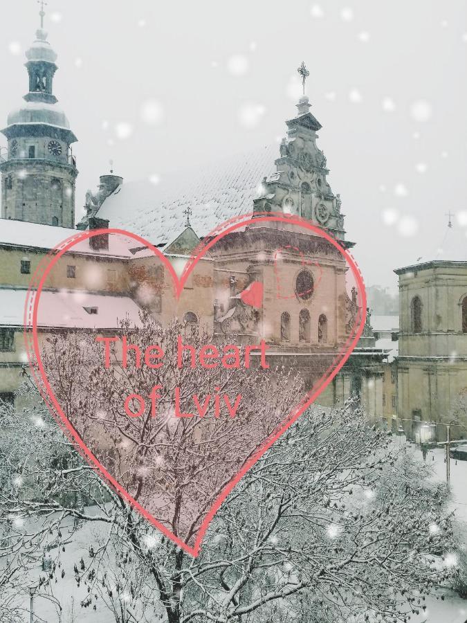 The Heart Of Lviv Appartement Buitenkant foto