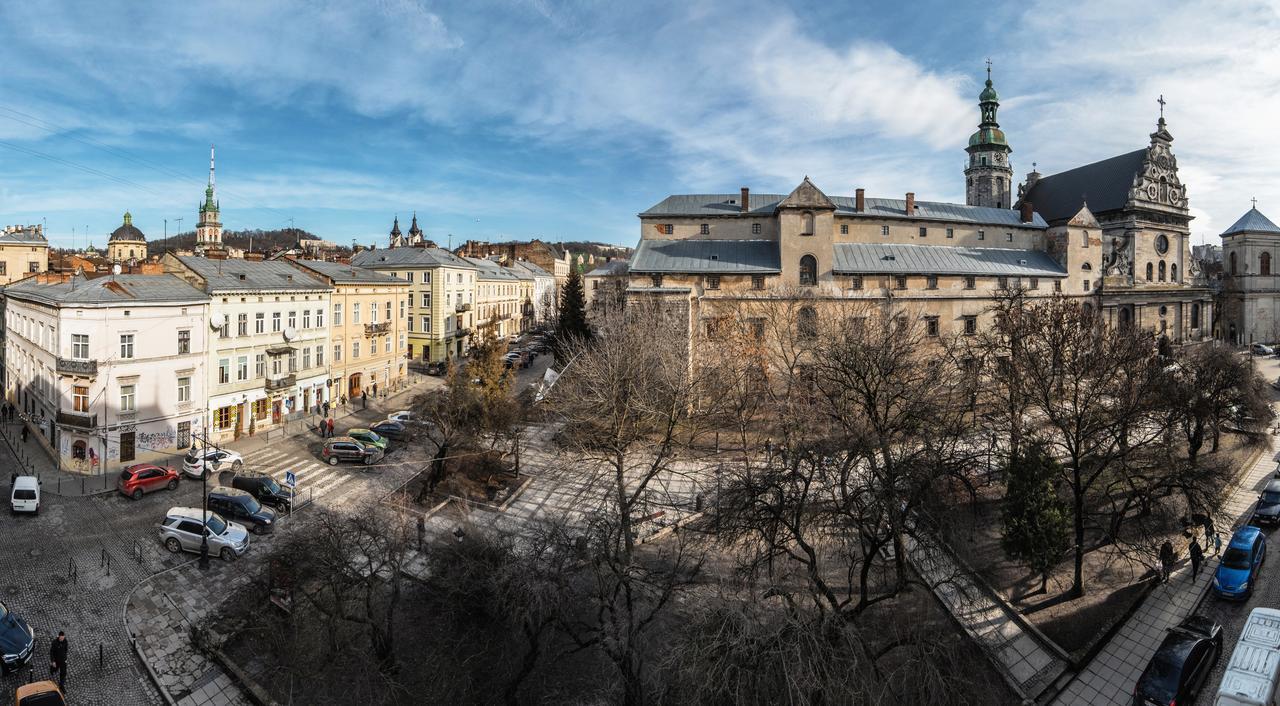 The Heart Of Lviv Appartement Buitenkant foto