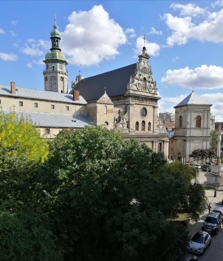 The Heart Of Lviv Appartement Buitenkant foto
